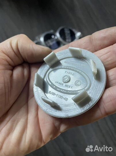 Заглушки в диски Range Rover 62мм