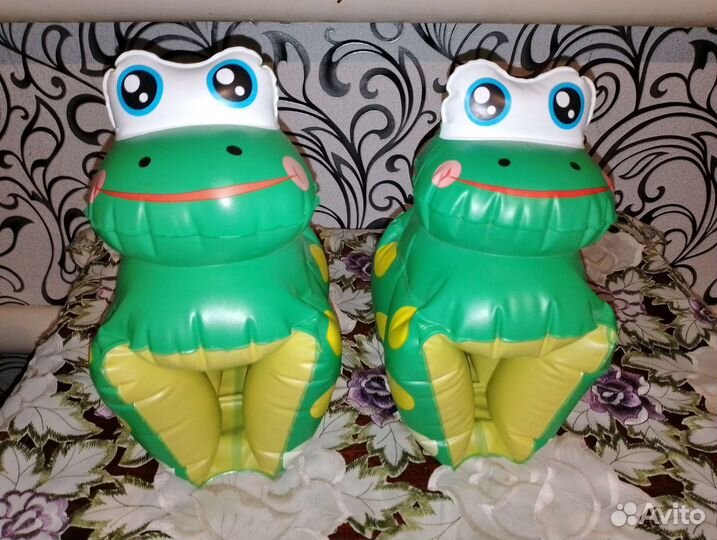 Нарукавники для плавания