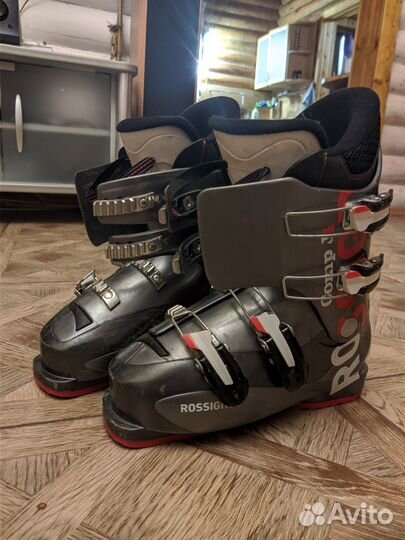 Горнолыжные ботинки Rossignol 235