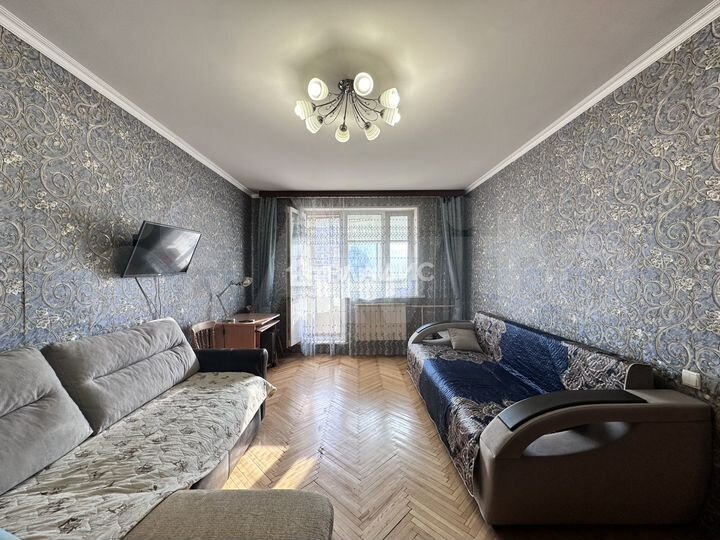 1-к. квартира, 40 м², 9/16 эт.