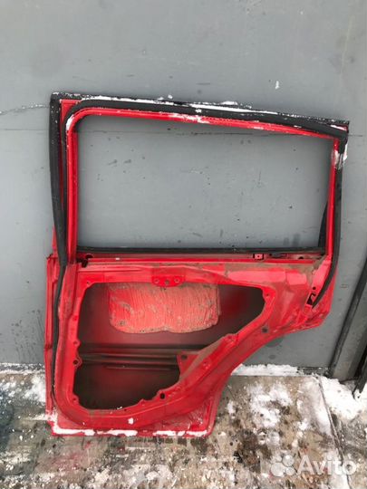 Дверь задняя правая Ford Fusion