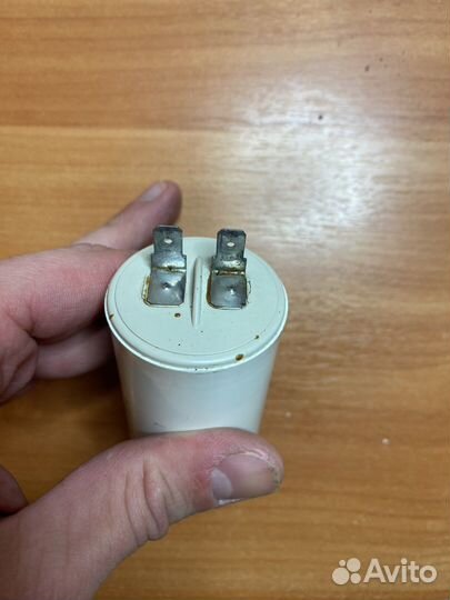 Конденсатор 227.011-32200