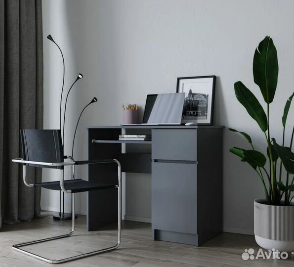 Компьютерный стол новый