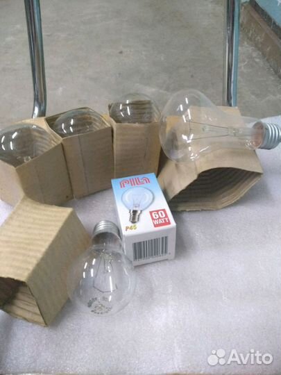 Продаются лампочки с цоколем Е27 и Е14 220 V