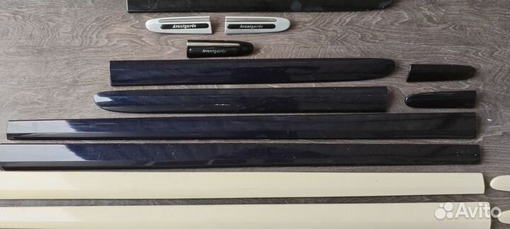 Молдинги на дверь и крыло mercedes w211