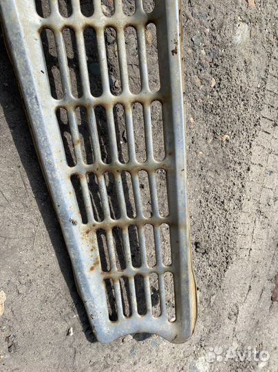 Решетка радиатора москвич 402,403,407