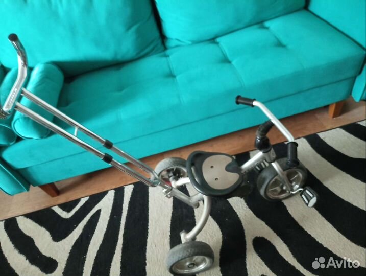 Детский велосипед с родительской ручкой