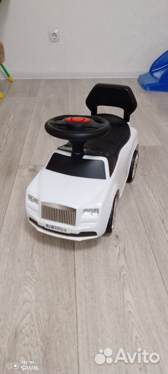 Машинка каталка