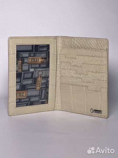 Обложка на паспорт Zilli, кожа крокодила