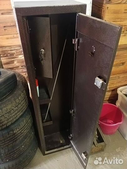 Оружейный сейф бу