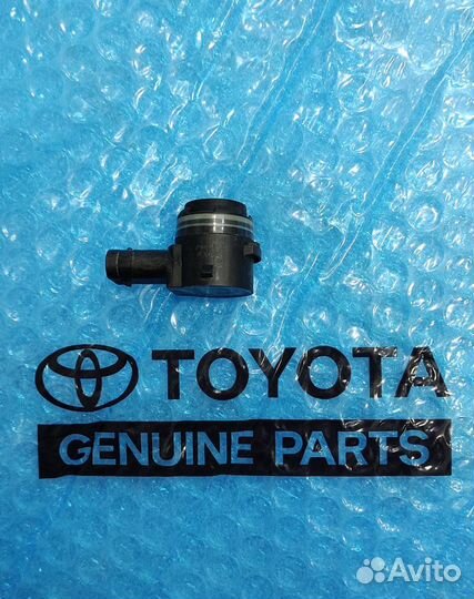 Парктроник Королла 180 серый Оригинал бу 2016-2019