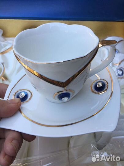 Набор фарфор. посуды новый