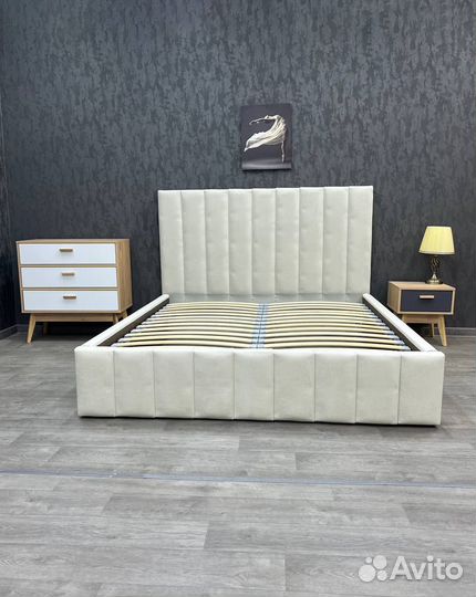 Кровать двуспальная 160х200