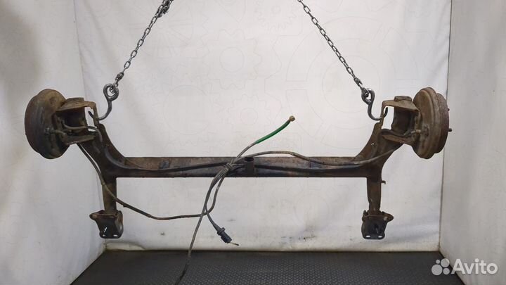 Балка подвески задняя Ford Fiesta, 2000