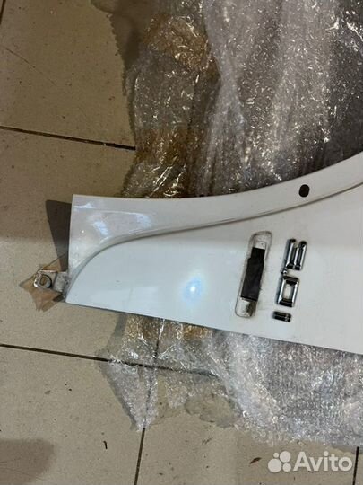 Крыло переднее левое Bmw Е53 кросовер 3.0 2005