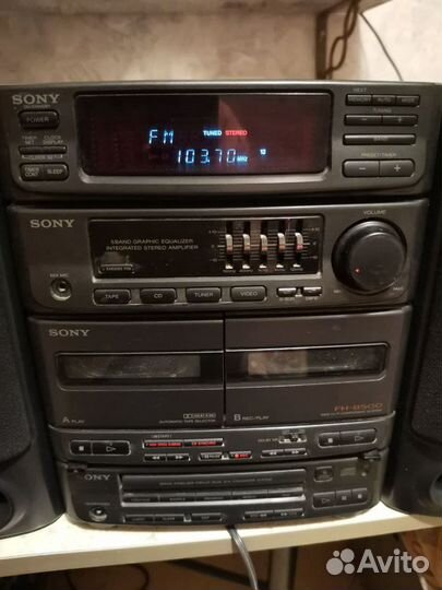 Музыкальный центр Sony FH-B500