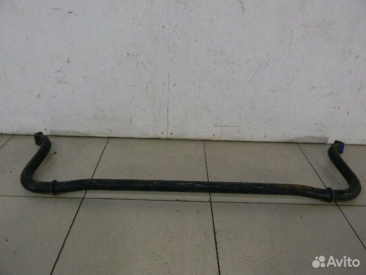 Стабилизатор передний