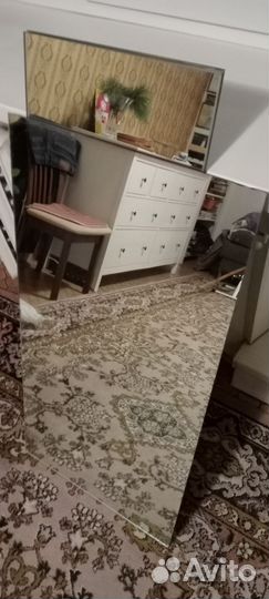 Зеркало мебельное