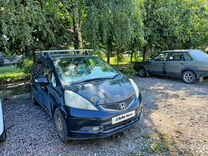 Honda Fit 1.5 CVT, 2009, битый, 250 000 км, с пробегом, цена 340 000 руб.