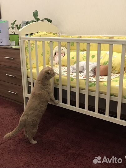 Детская кроватка и матрас
