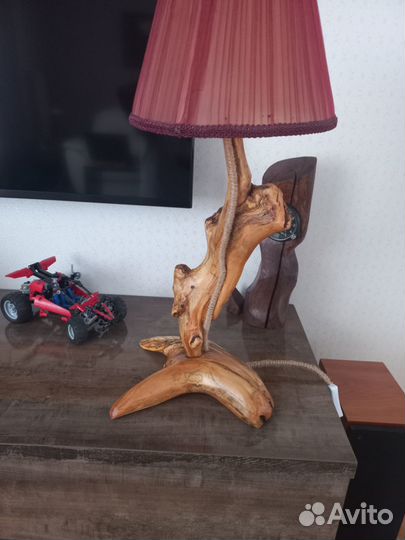 Лампа настольная. Светильник. Дерево. Коряга