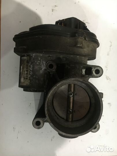 Дроссельная заслонка Ford Focus 2 1.8