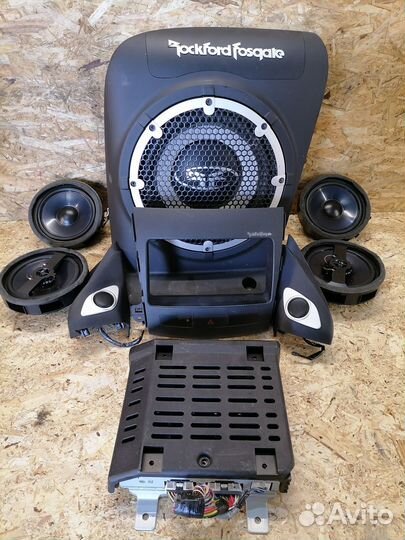 Динамики Rockford Fosgate Mitsubishi Outlander XL