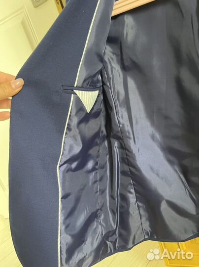 Пиджак зара 134 на мальчика