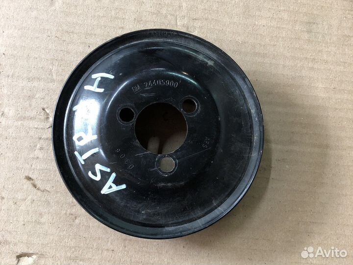Шкив помпы Opel Astra H