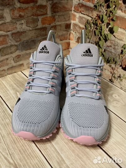Кроссовки женские adidas новые с 36-41р
