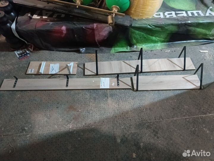 Полка навесная