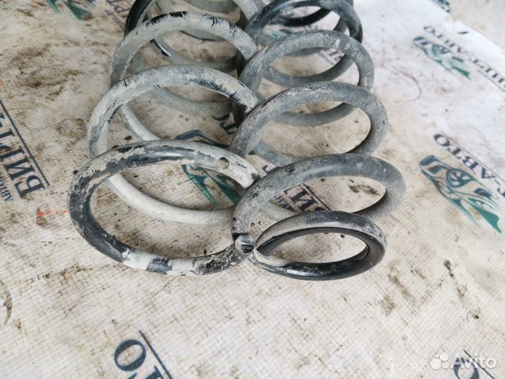 Пружина задняя Renault Megane III (2008—2014)