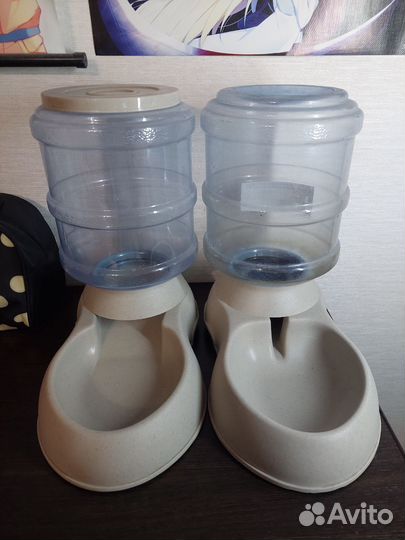 Автоматическая кормушка для животных