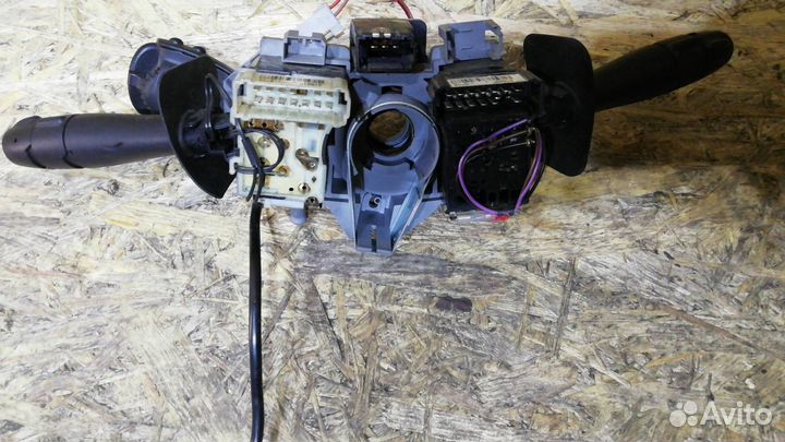 Переключатель подрулевой (стрекоза) Renault Scenic