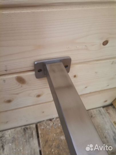 Кронштейн балетного станка