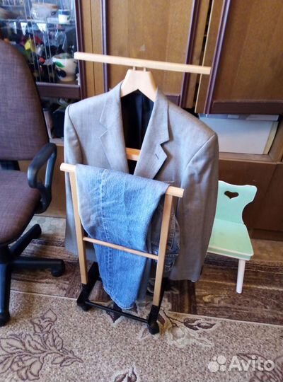 Вешалка напольная