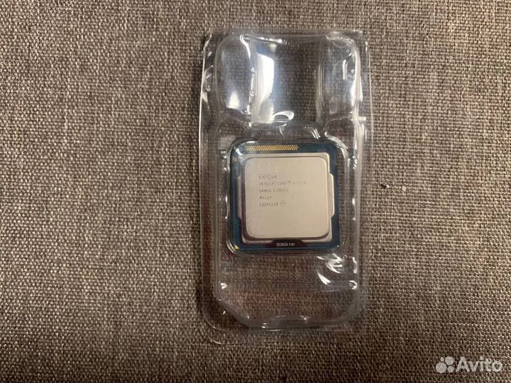 Процессор Intel Core i3-3220 Ivy Bridge LGA1155