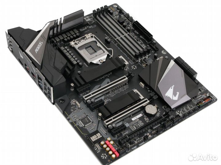 Игровой Комплект I7 9700k z390 aorus 16гб