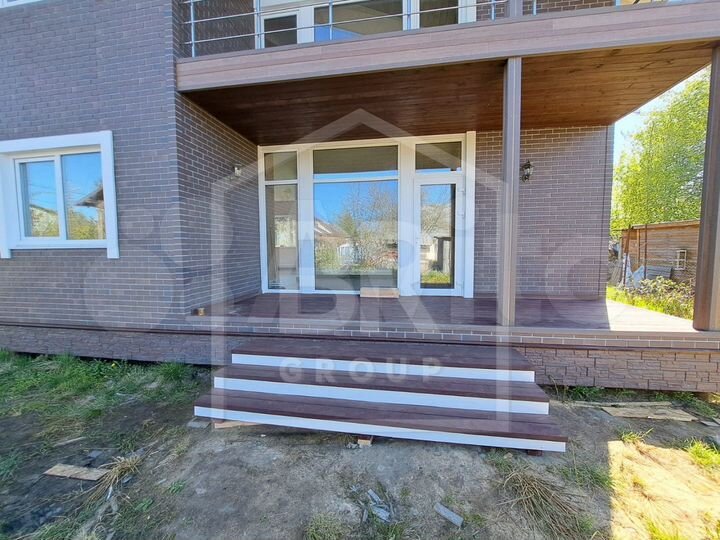 Дом 134 м² на участке 6 сот.