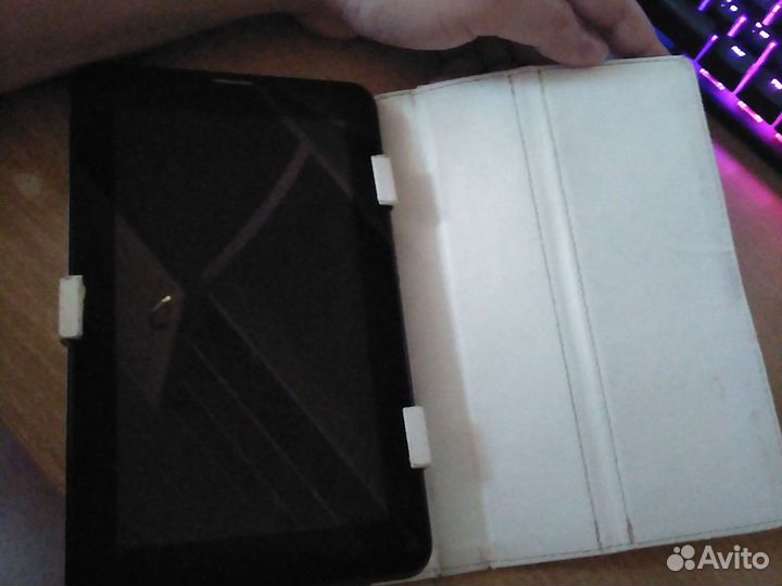 Планшет Supra