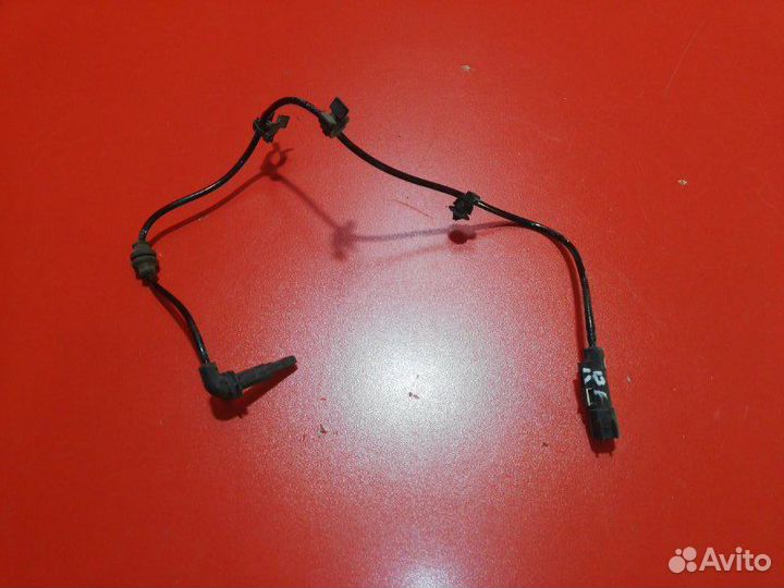 Датчик abs задний левый Chevrolet Cruze J305 F18D4