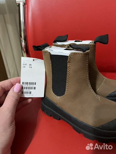 Ботинки для девочки zara