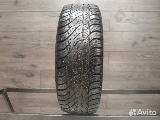 Viatti Bosco Nordico V-523 215/65 R16 98