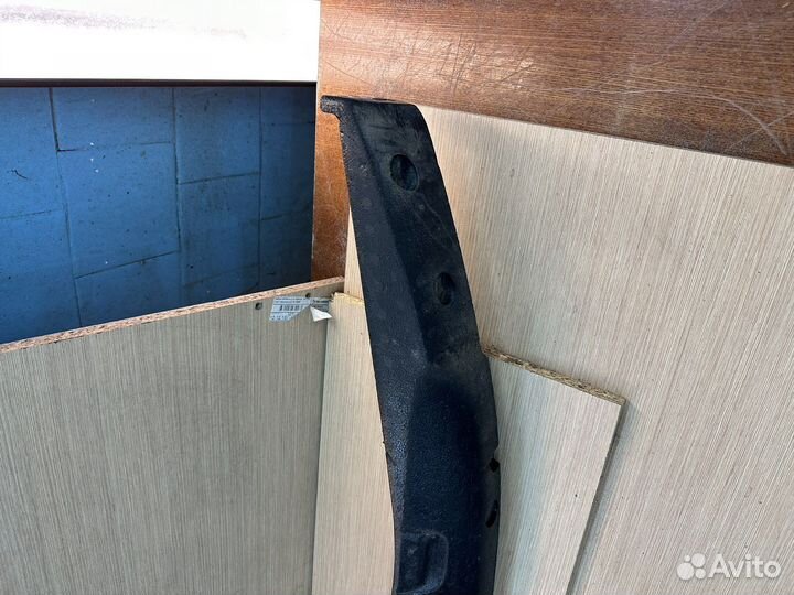 Абсорбер бампера Land Cruiser 200 Оригинал