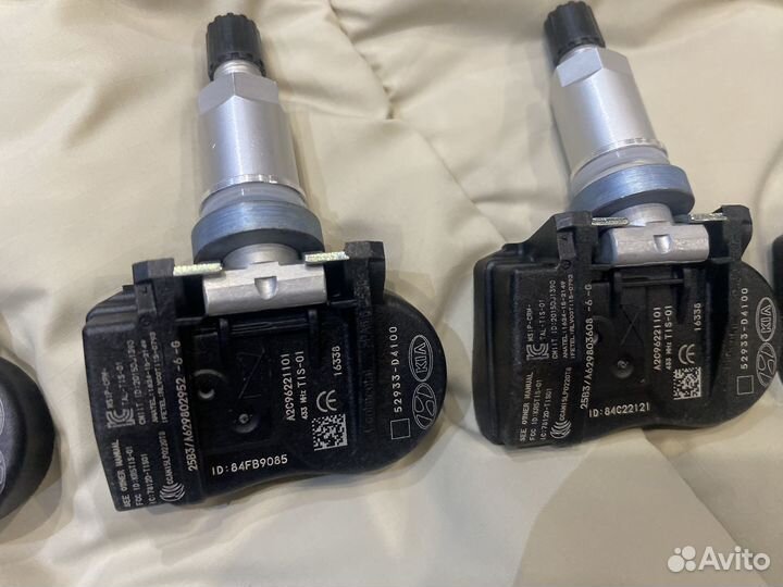 Датчики давления в шинах Kia 52933-D4100