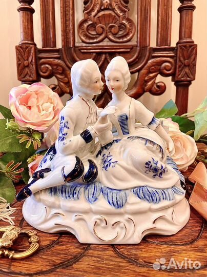 Фарфоровая статуэтка Capodimonte (Каподимонте)