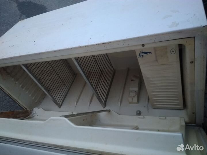 Холодильник на запчасти