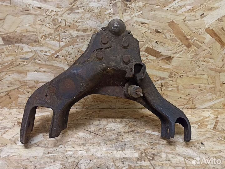 Рычаг передний Opel Frontera A