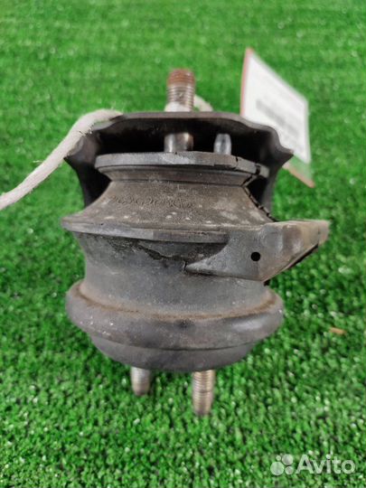 Подушка двигателя передняя Toyota Mark Ii GX100