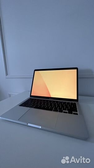 Apple MacBook Pro 13 m1 8/256